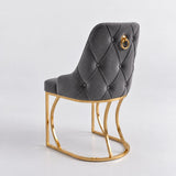 Scaun Lucca Crem – Tapițat Elegant, Picioare Metalice Aurii, Spătar Capitonat cu Inel Decorativ – Desire Furniture